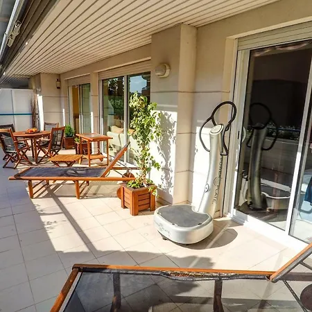 Deluxe By The Beach By Hello Appartement Sitges